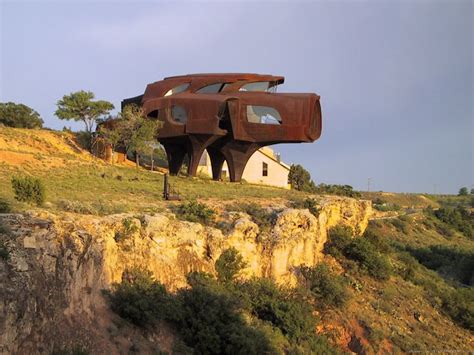 texas small rust metal house overlook hunter|Ransom Canyon is Home to Robert Bruno’s Steel House.